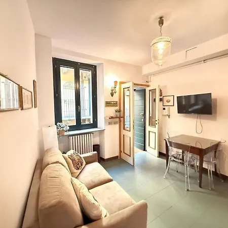 Apartment Centric Flat *